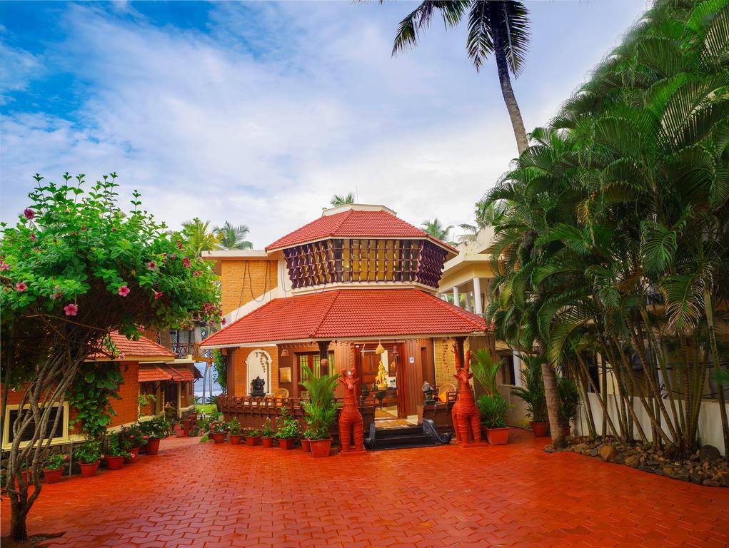 Krishnatheeram Ayur Holy Beach Resorts Varkala Exterior photo